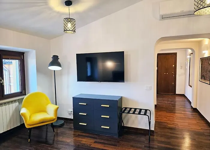 Gabri 19 - Elegant Escape In Piazzale Flaminio